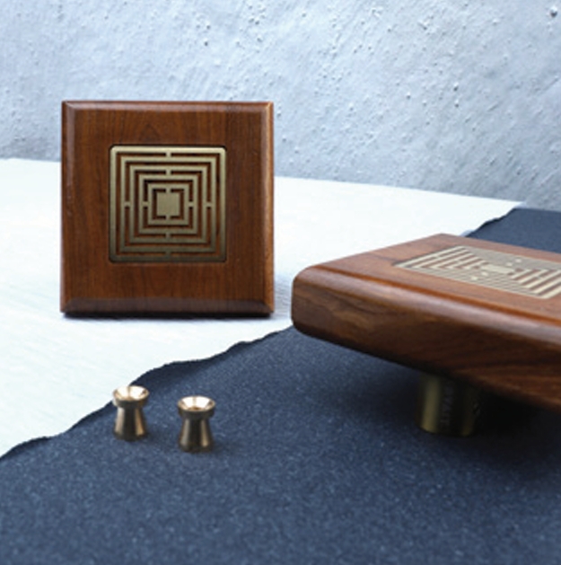 TWD-H-108 TeakWood,Brass&SS